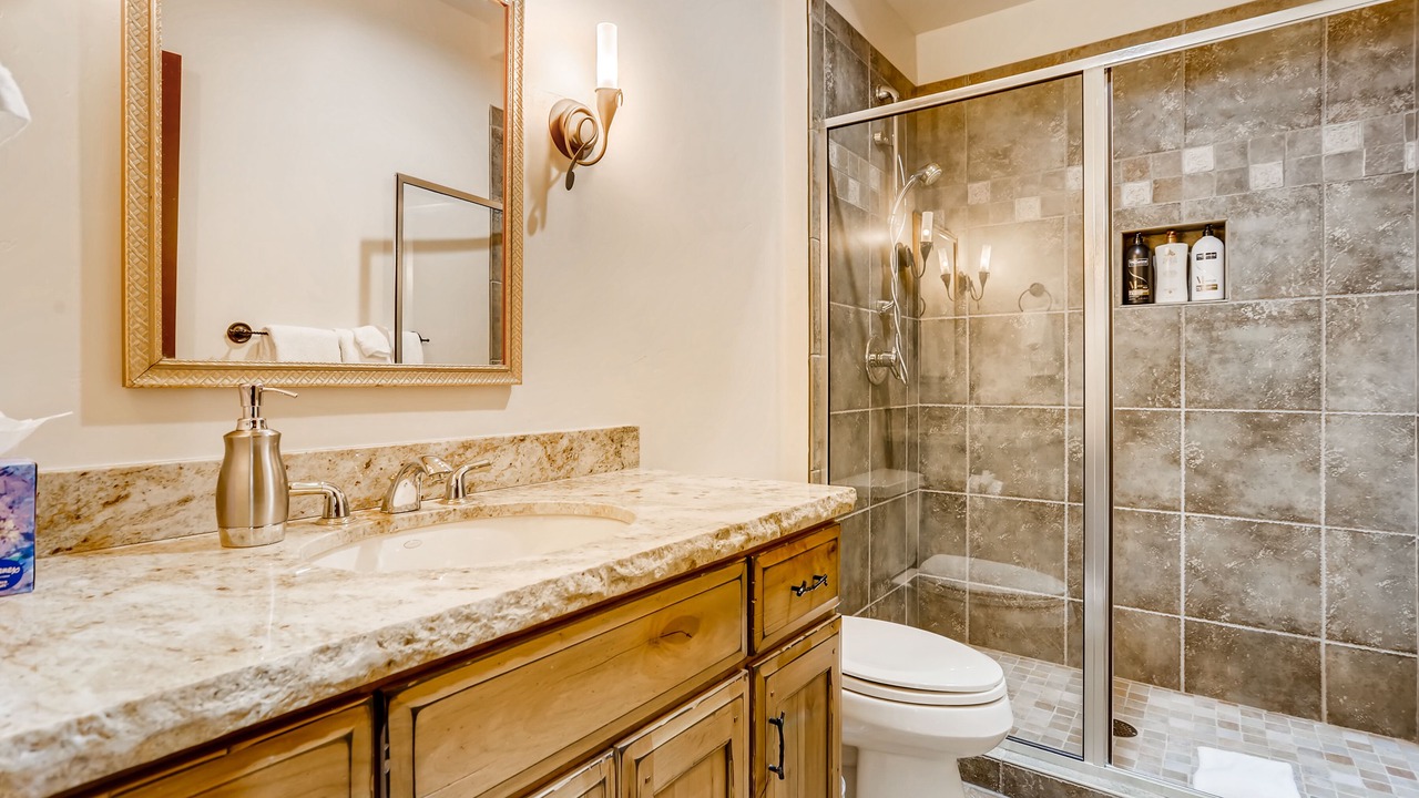 Photo of Bathroom in Forest Hills