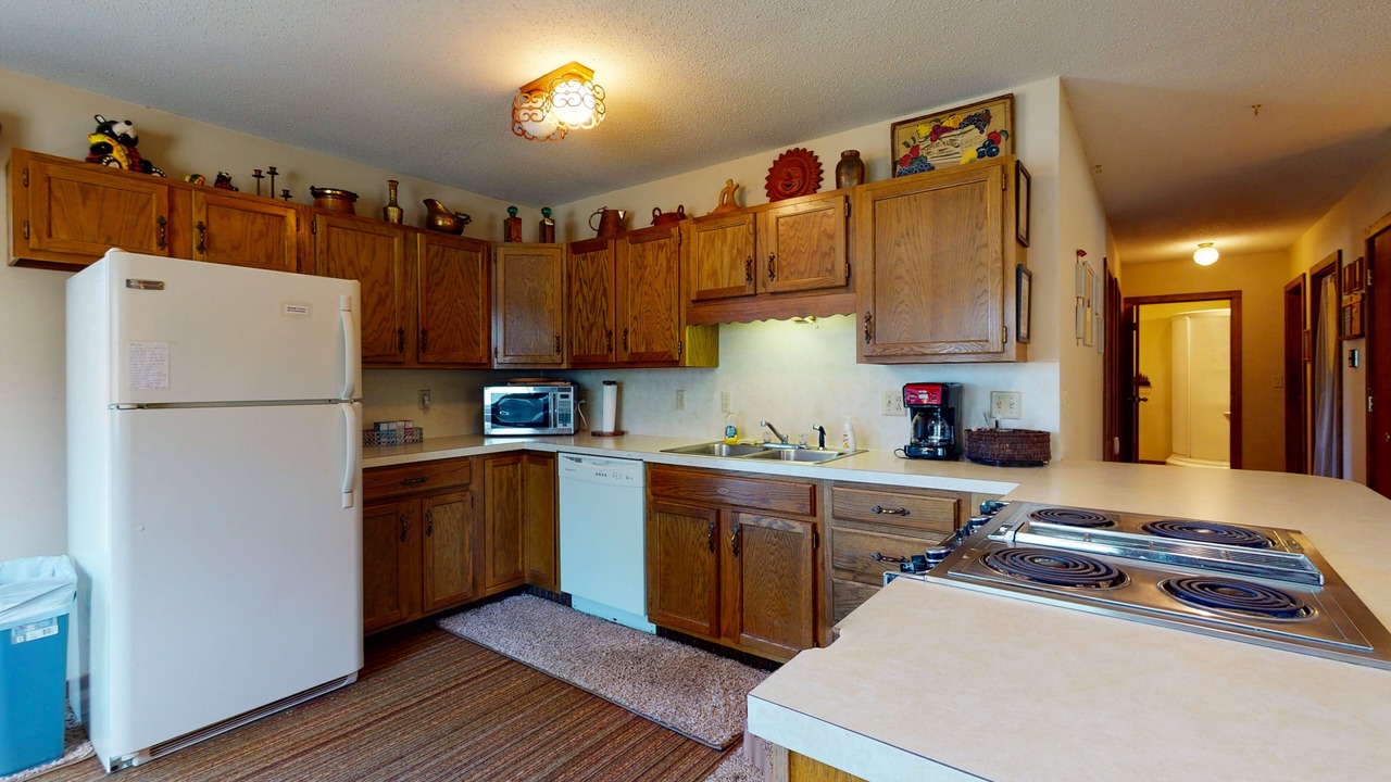 Photo of Kitchen in Ponderosa Pines