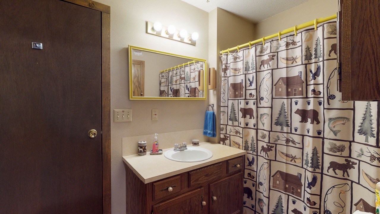 Photo of Bathroom in Ponderosa Pines