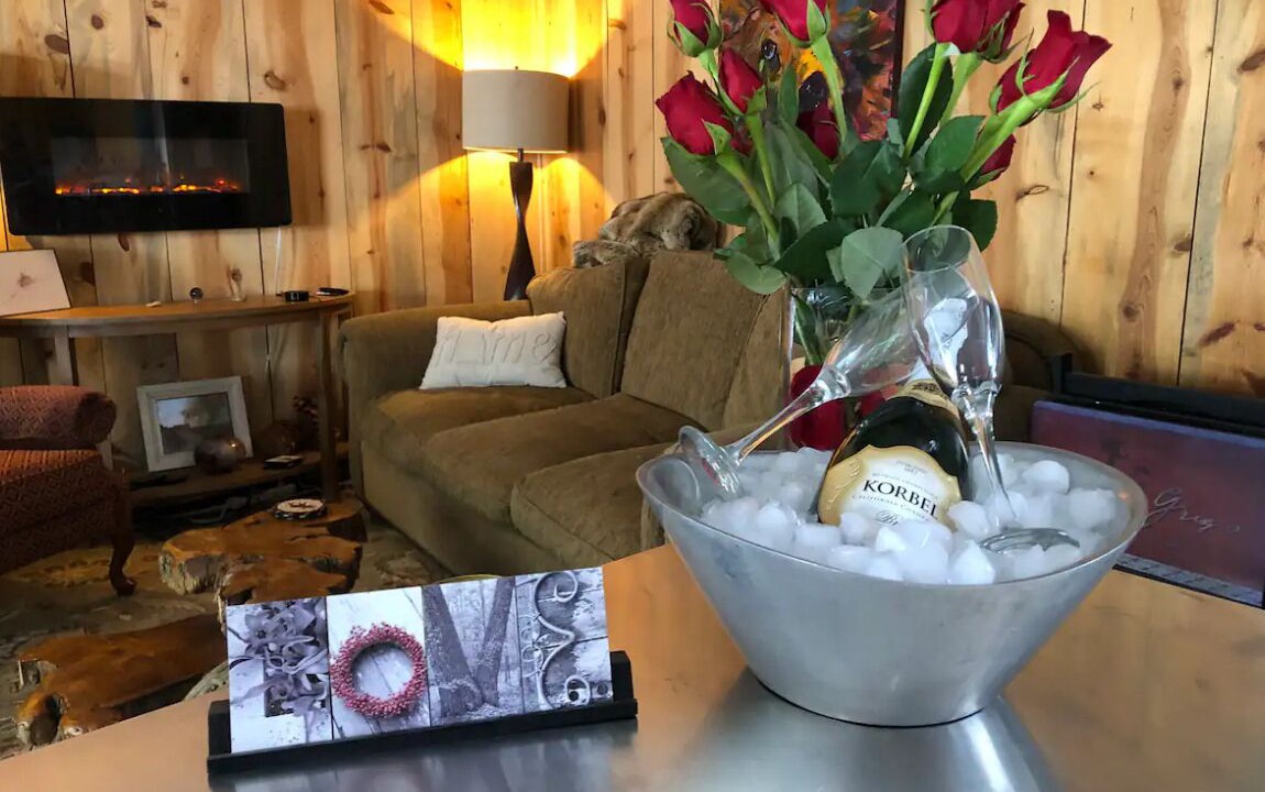 Photo of Livingroom in Evergreen