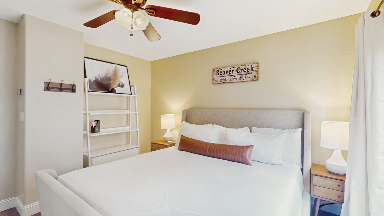 Photo of Bedroom in Edwards