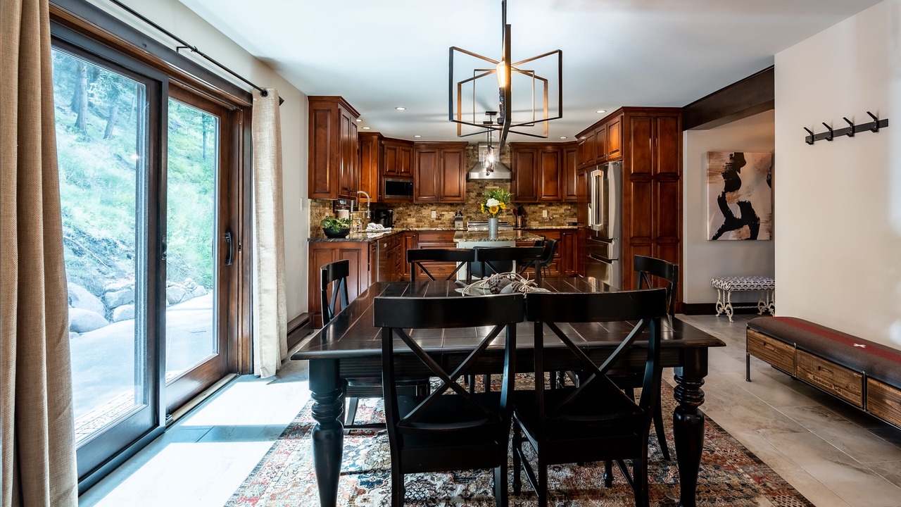 Photo of Livingroom in Eagle-Vail