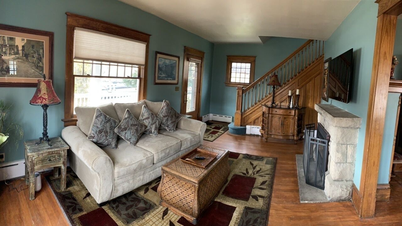Photo of Livingroom in Old Town