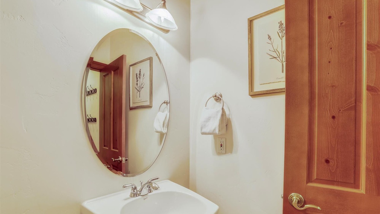 Photo of Bathroom in The Highlands