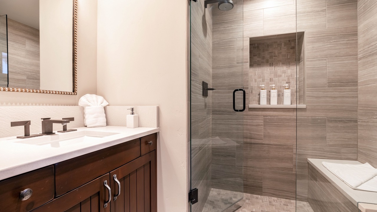 Photo of Bathroom in Edwards