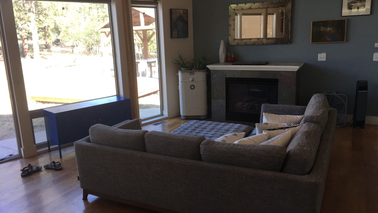 Photo of Livingroom in Loghill Village