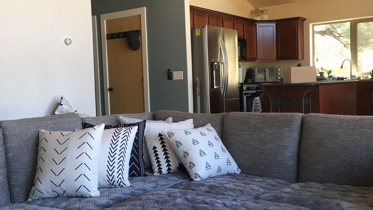 Photo of Livingroom in Loghill Village
