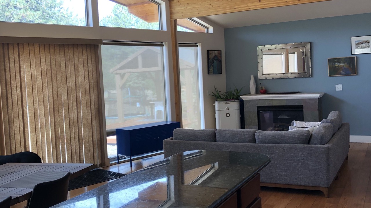 Photo of Livingroom in Loghill Village