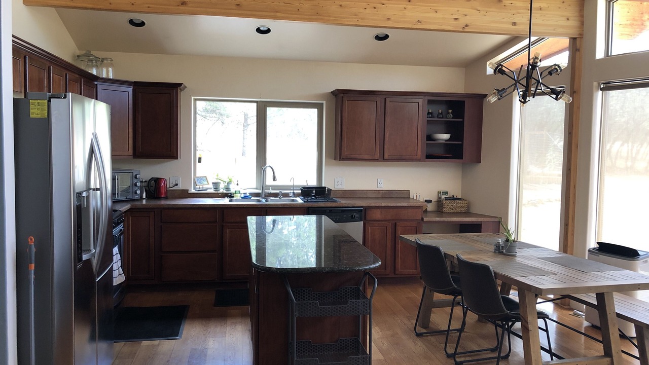 Photo of Kitchen in Loghill Village