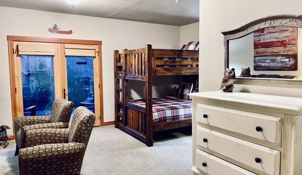 Photo of Bedroom in Purgatory