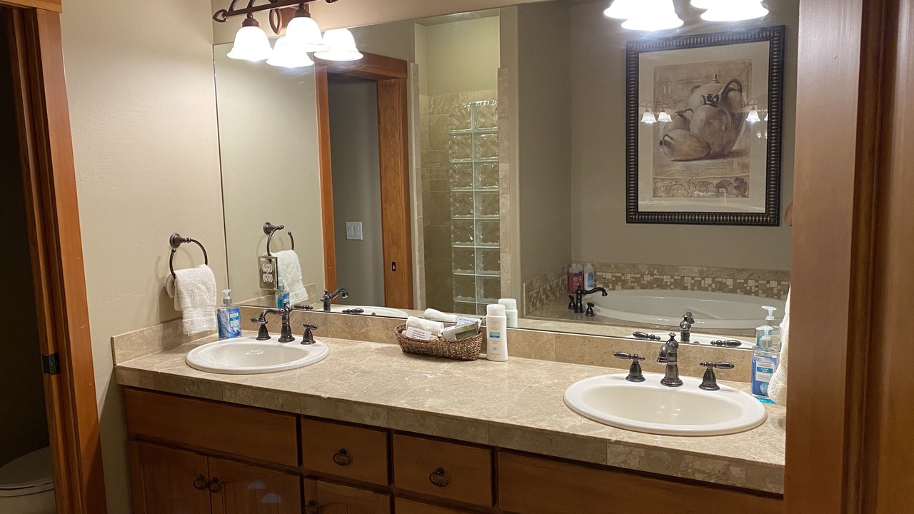 Photo of Bathroom in Purgatory
