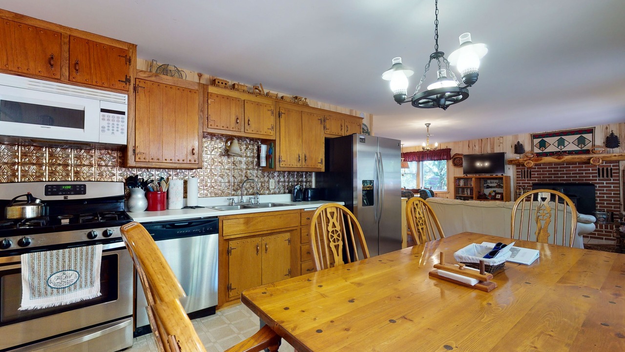 Photo of Kitchen in Ponderosa Pines