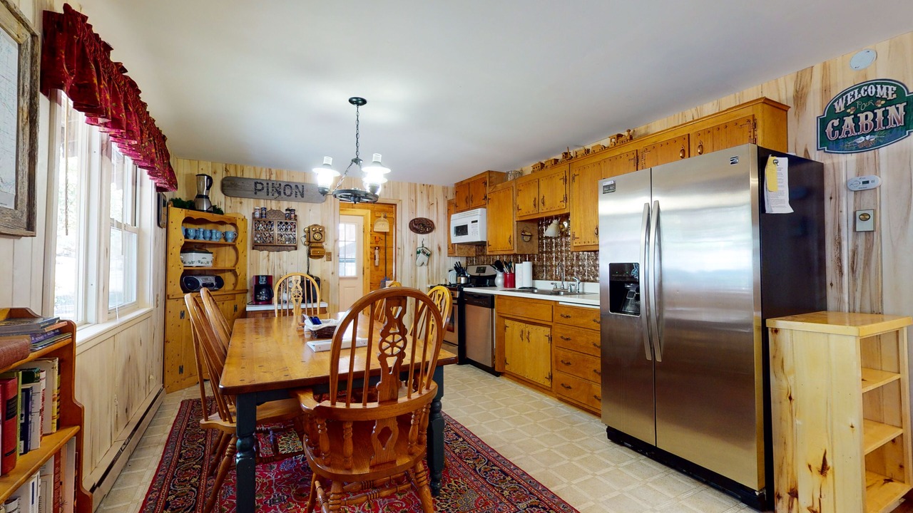 Photo of Kitchen in Ponderosa Pines