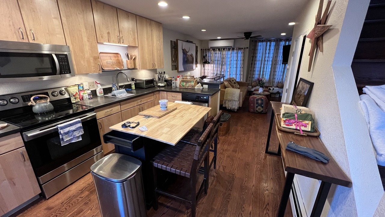Photo of Kitchen in Lower Arapahoe