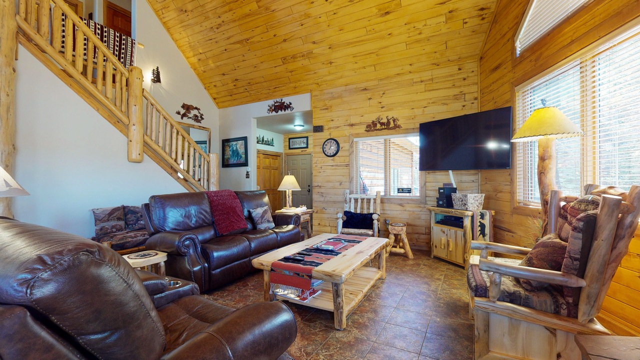 Photo of Livingroom in South Fork