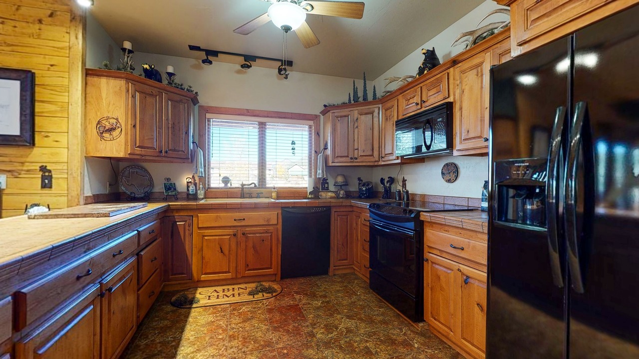 Photo of Kitchen in South Fork