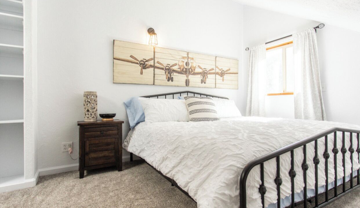 Photo of Bedroom in Larkspur