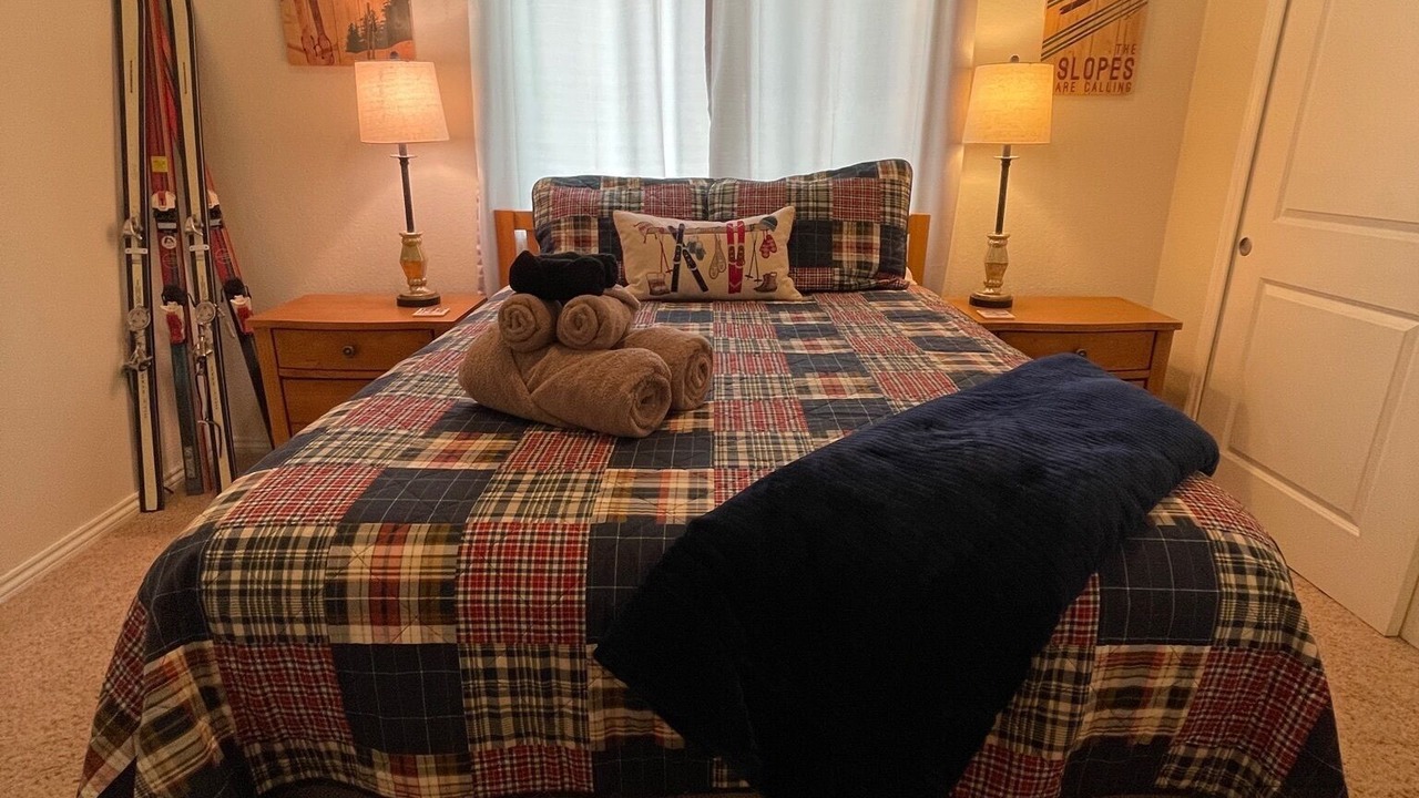 Photo of Bedroom in Cascade