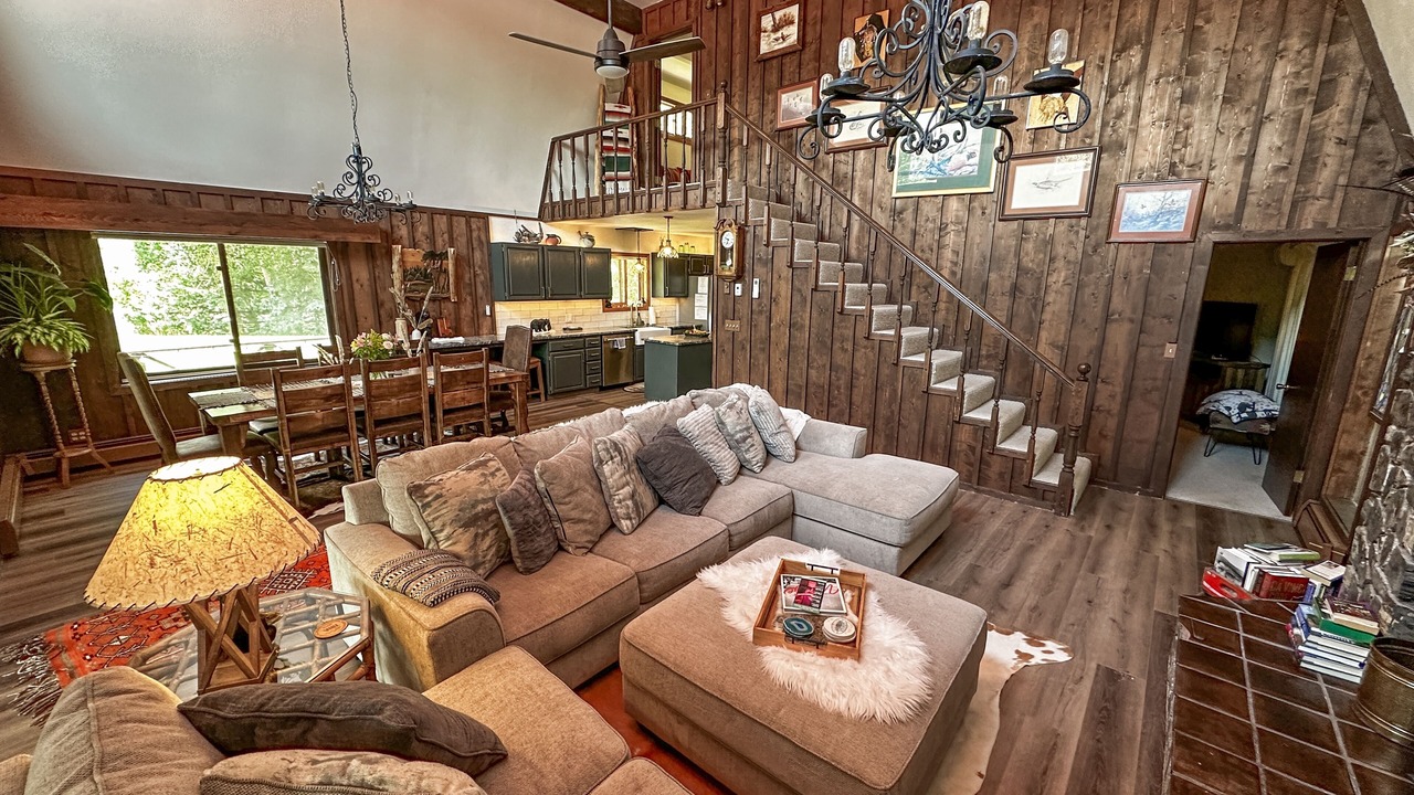 Photo of Livingroom in Rio Vista Estates