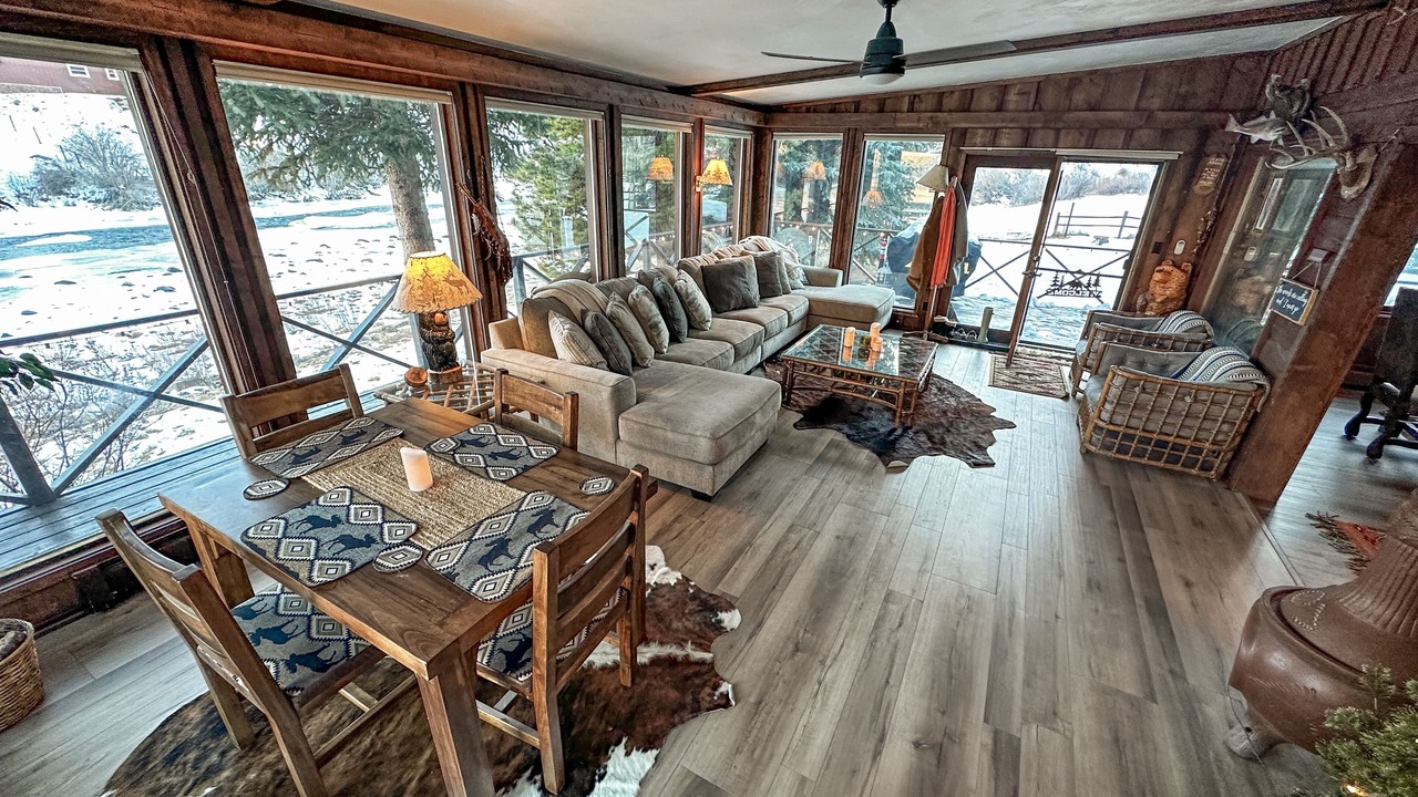 Photo of Livingroom in Rio Vista Estates
