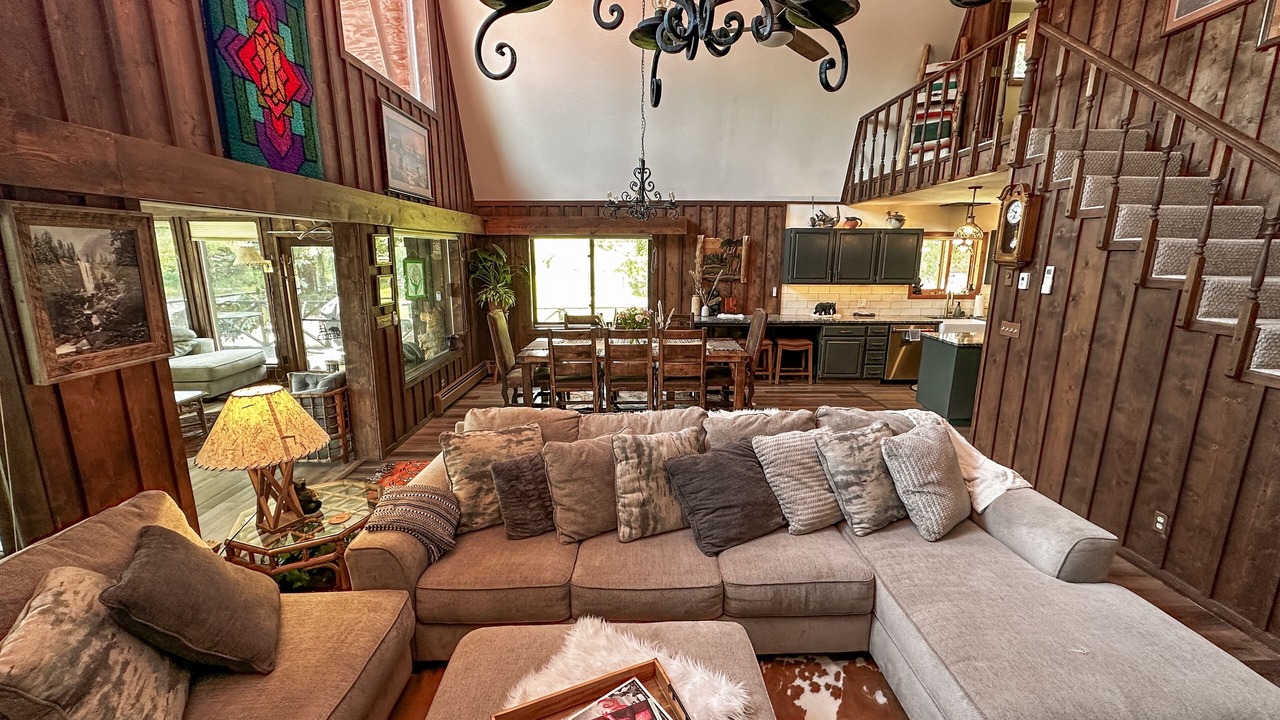 Photo of Livingroom in Rio Vista Estates