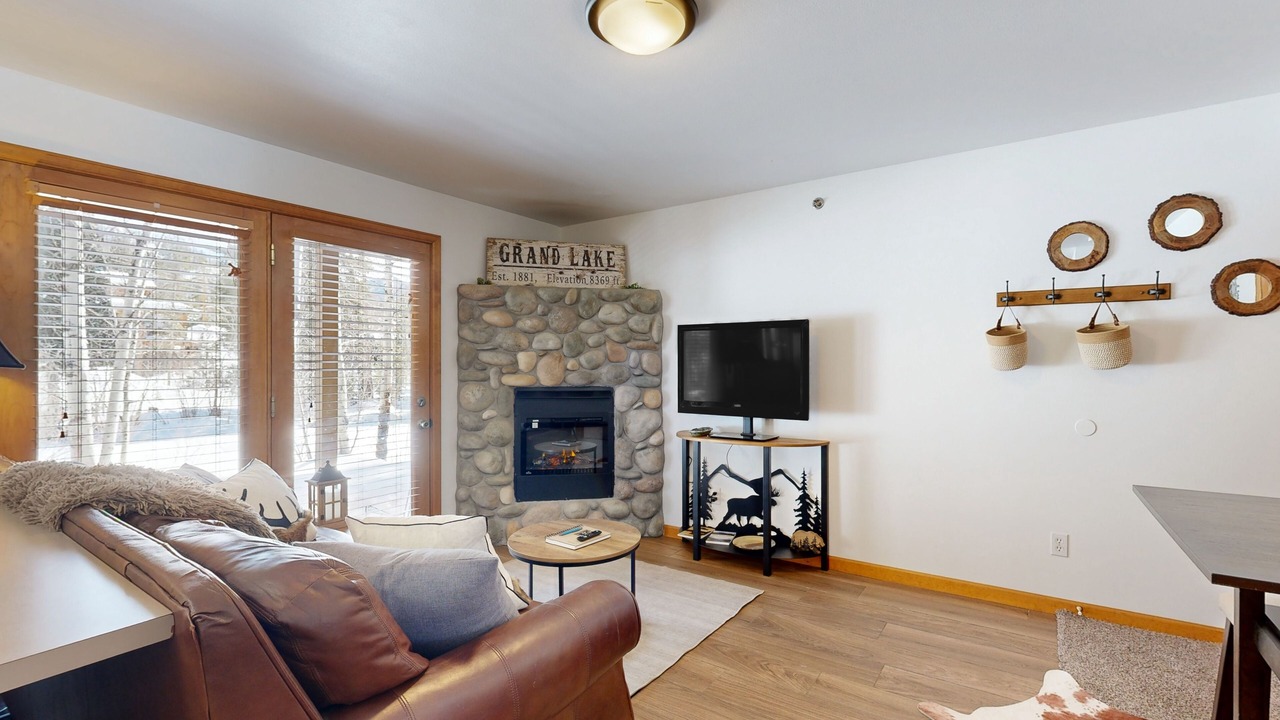 Photo of Livingroom in Grand Lake