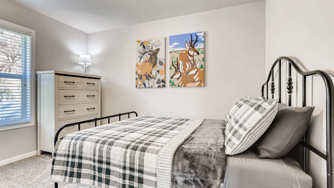 Photo of Bedroom in Glenwood Springs