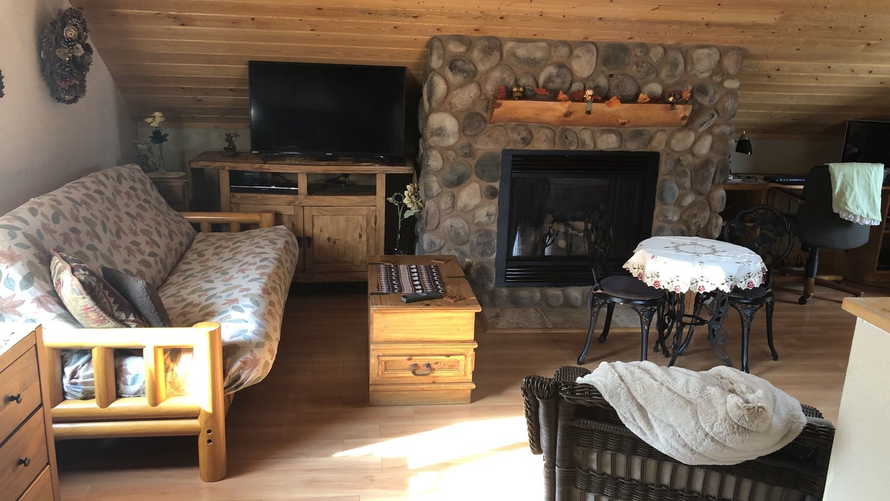 Photo of Livingroom in Rigden Farm