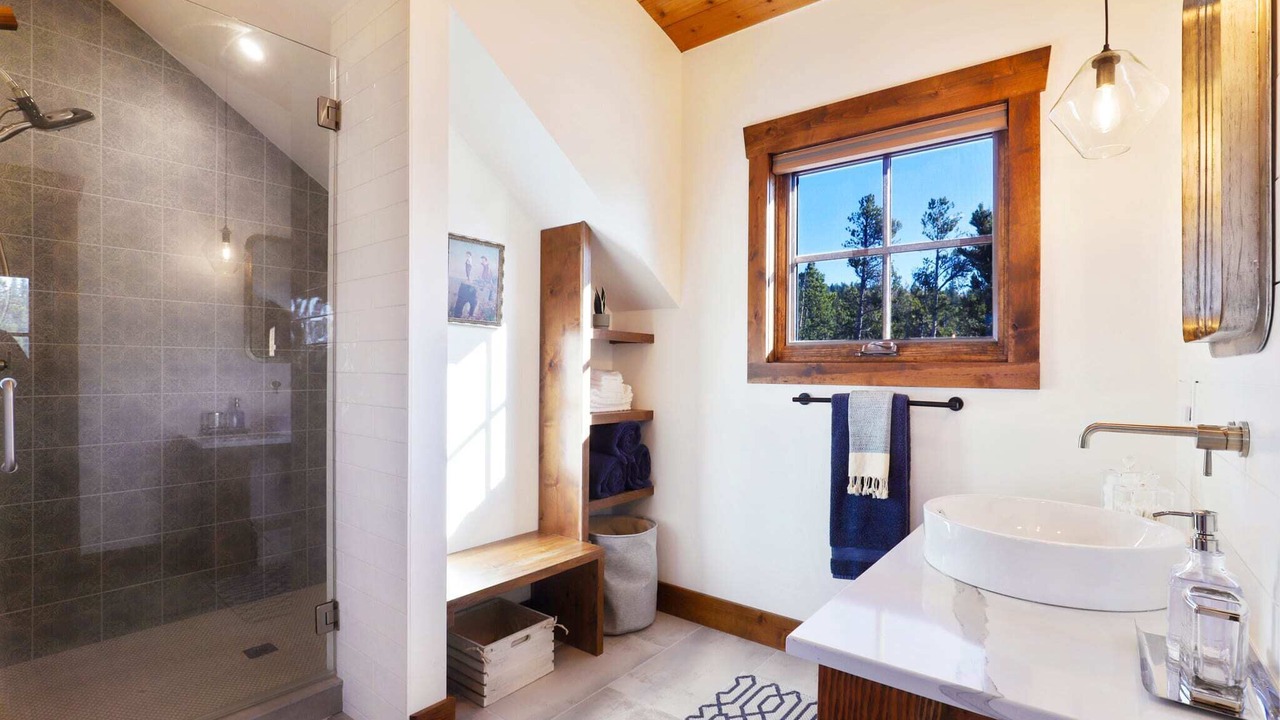 Photo of Bathroom in Fairplay