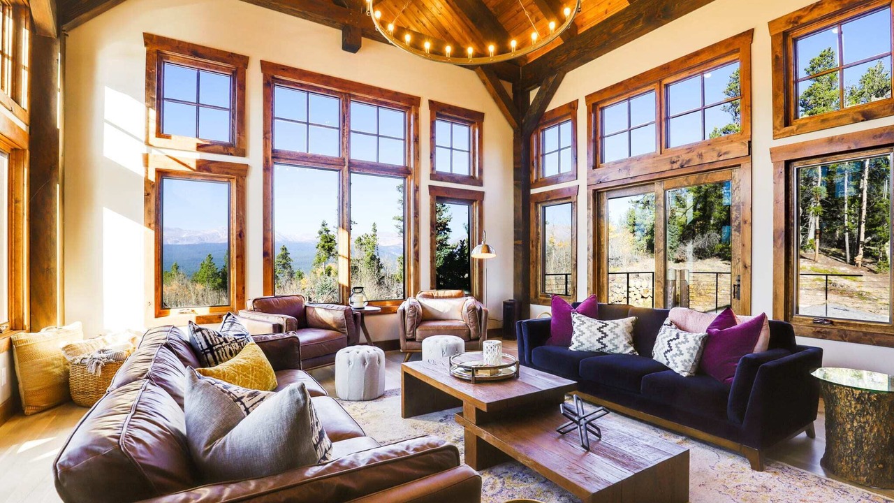 Photo of Livingroom in Fairplay