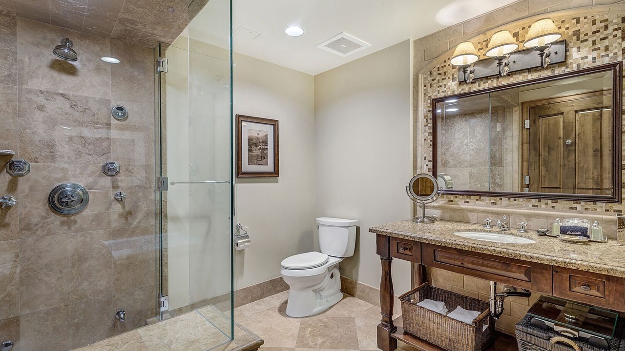 Photo of Bathroom in Aspen