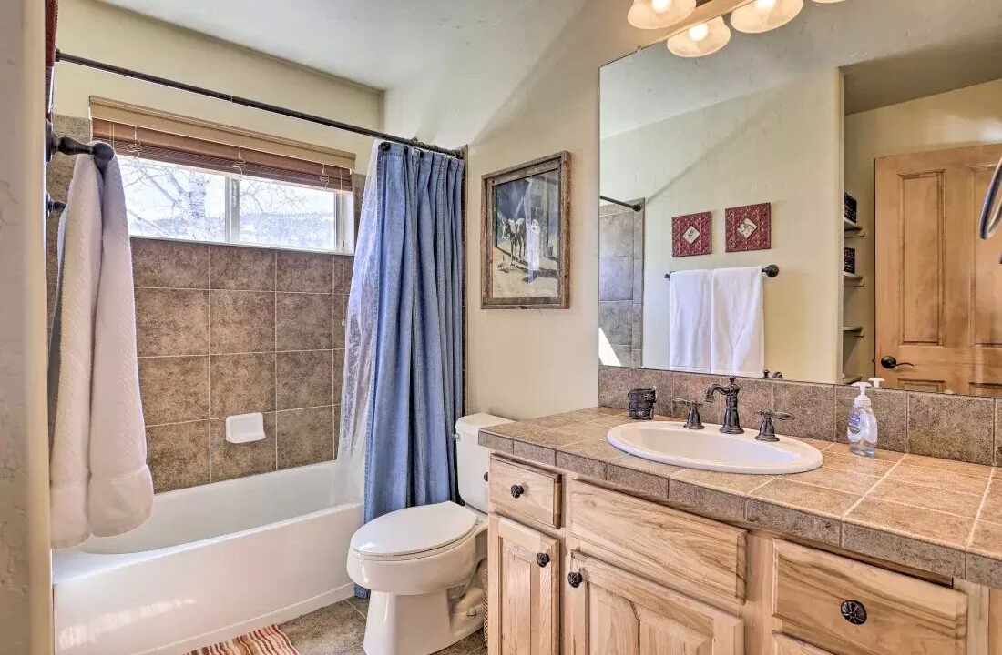 Photo of Bathroom in Silvercreek