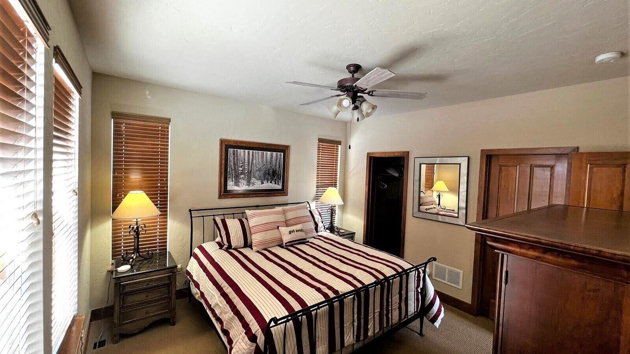 Photo of Bedroom in Silvercreek