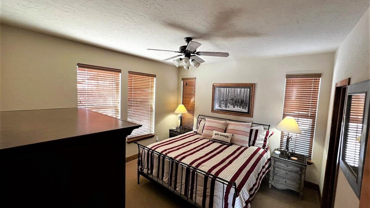 Photo of Bedroom in Silvercreek