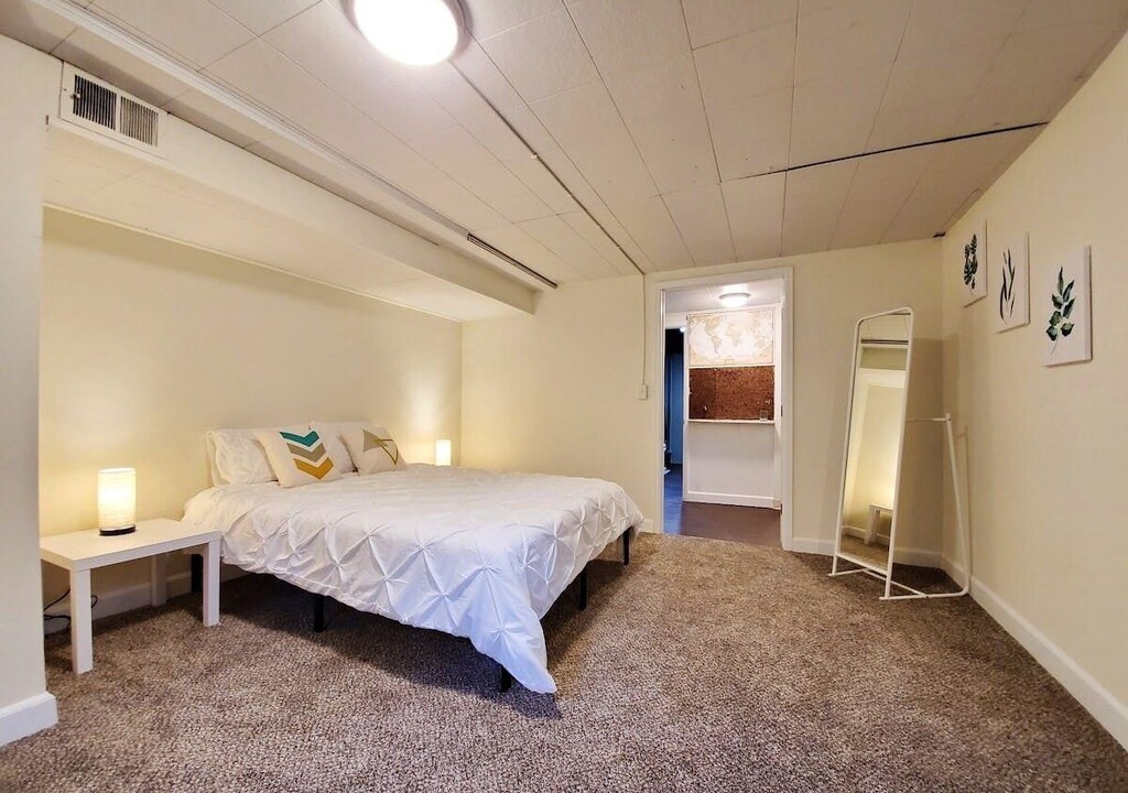 Photo of Bedroom in University