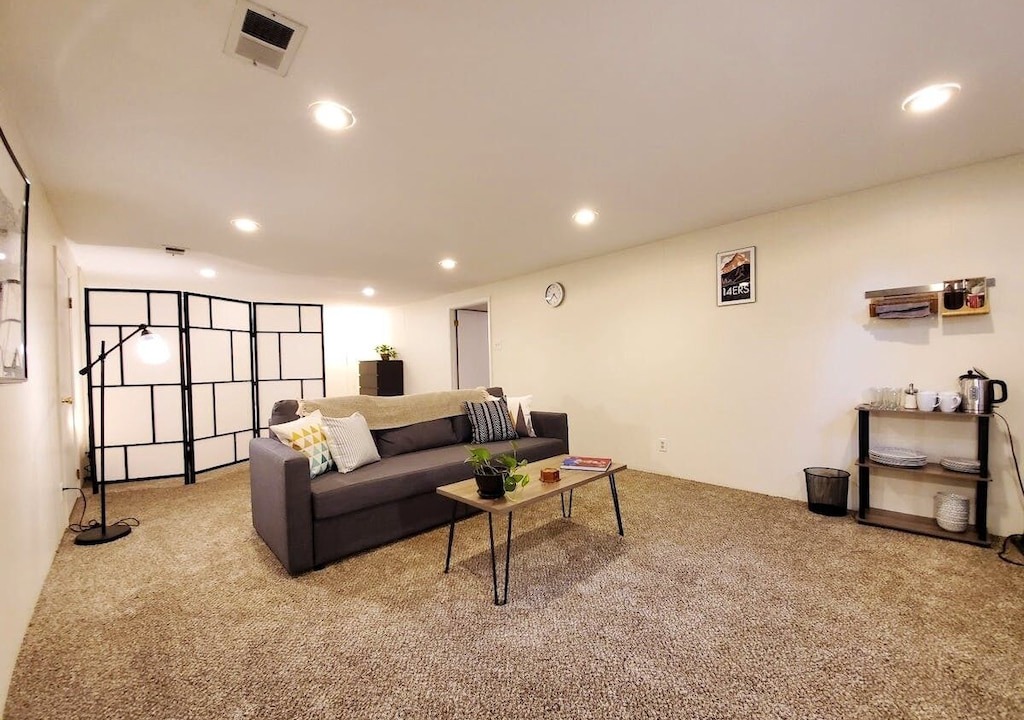 Photo of Livingroom in University