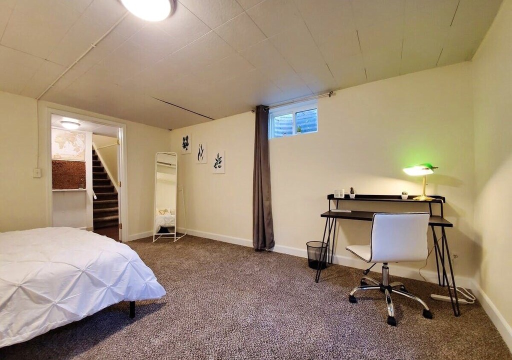Photo of Bedroom in University