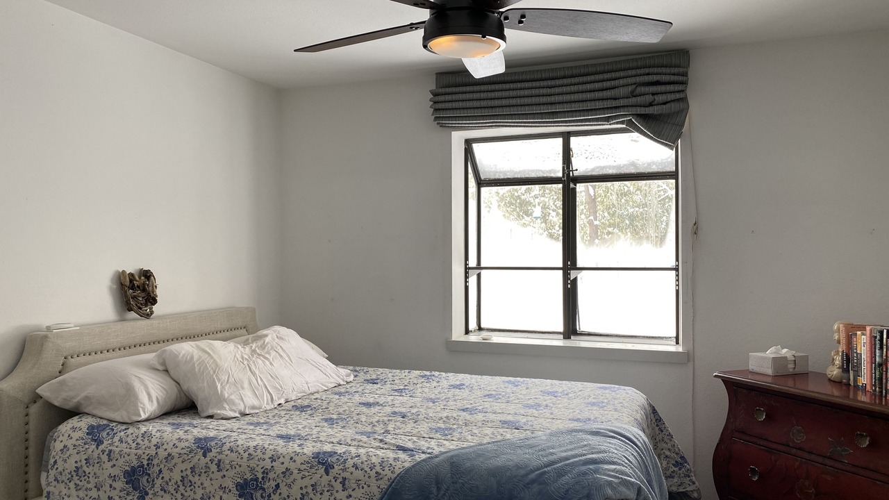 Photo of Bedroom in Paonia