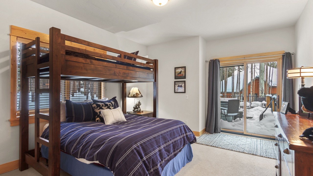 Photo of Bedroom in Warrior's Mark West