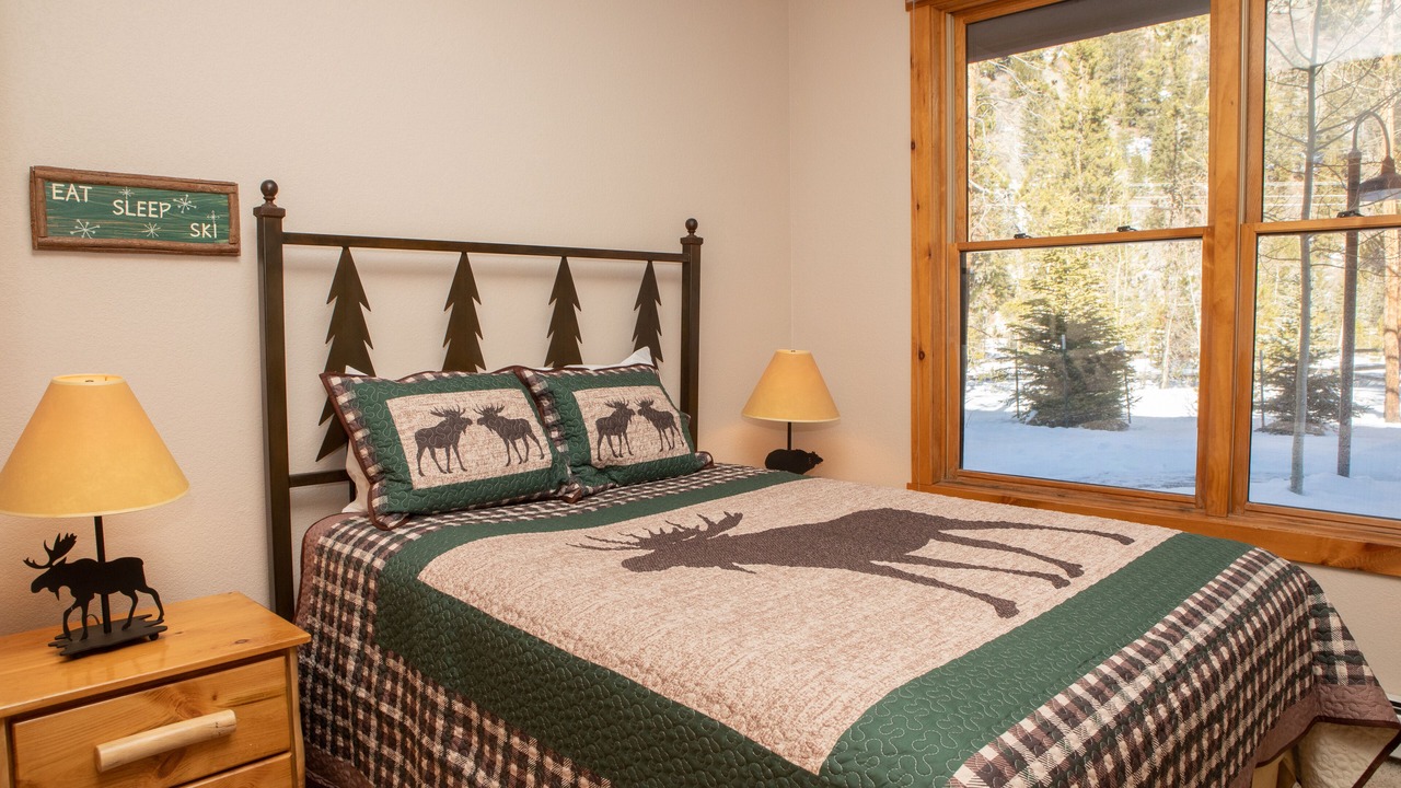 Photo of Bedroom in Keystone