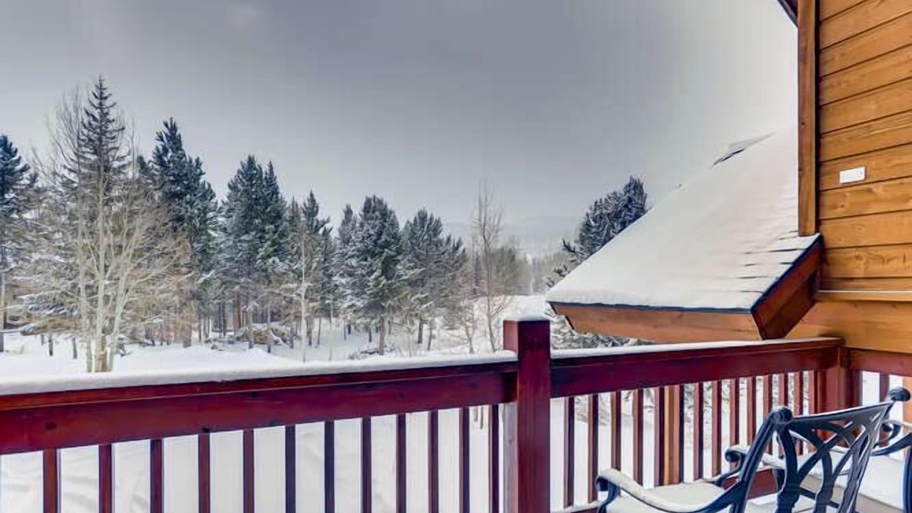 Photo of Outdoor in Three Peaks