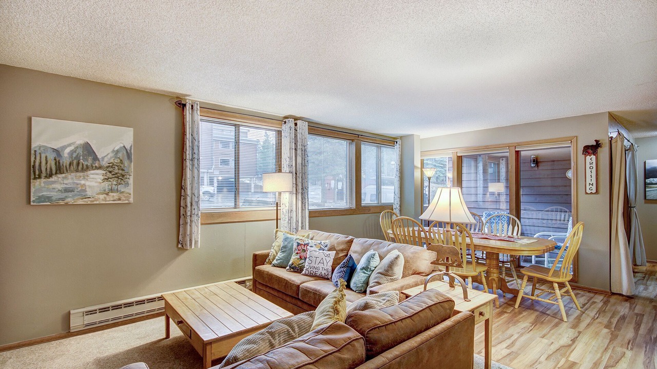 Photo of Livingroom in Breckenridge