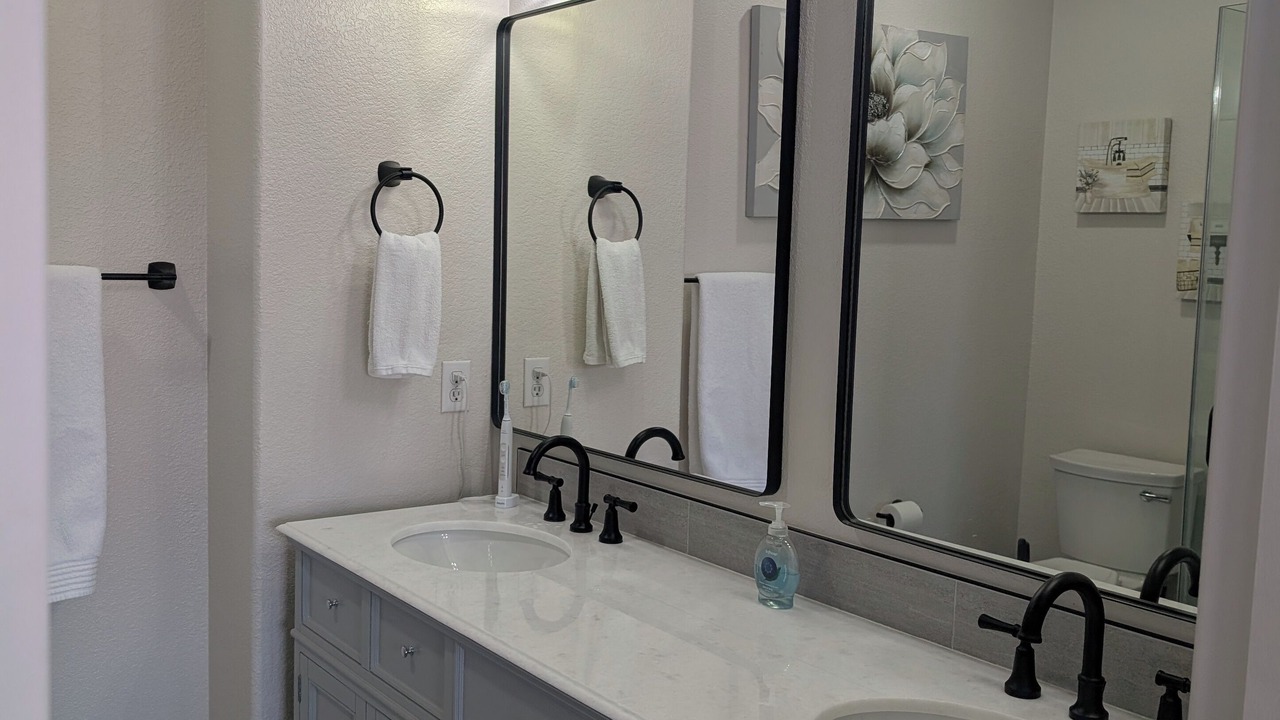Photo of Bathroom in Arvada