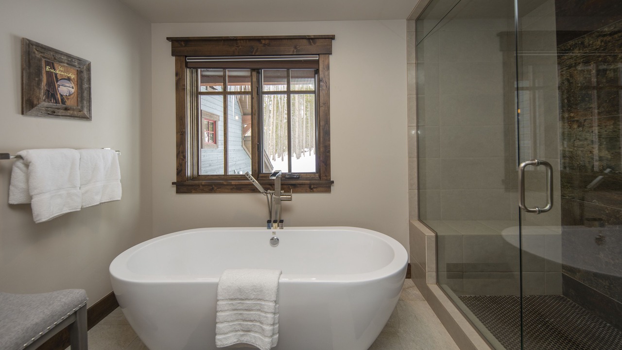 Photo of Bathroom in Corkscrew Flats