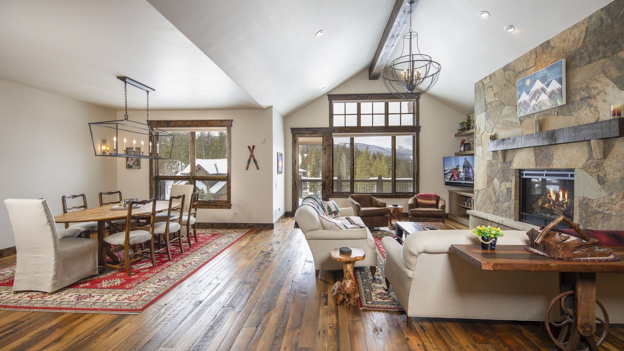 Photo of Livingroom in Corkscrew Flats