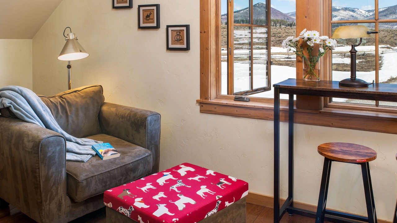 Photo of Livingroom in Clark