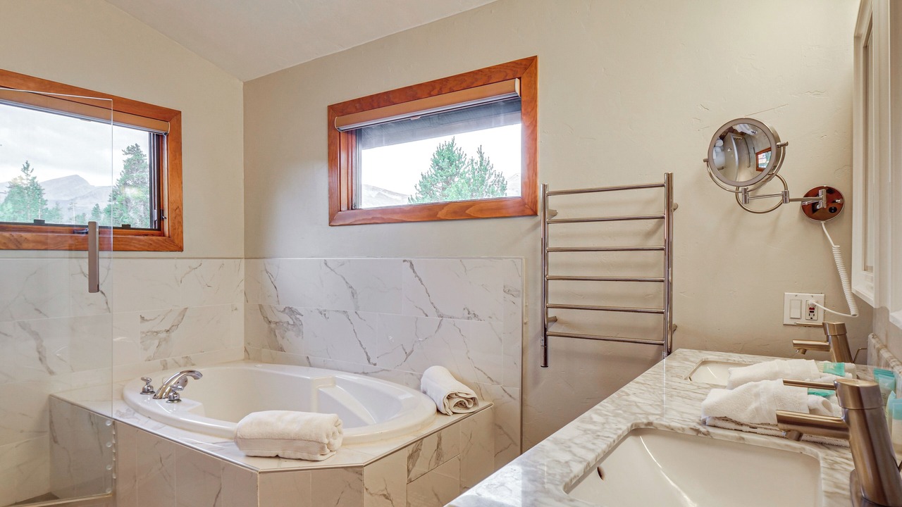 Photo of Bathroom in Breckenridge Heights