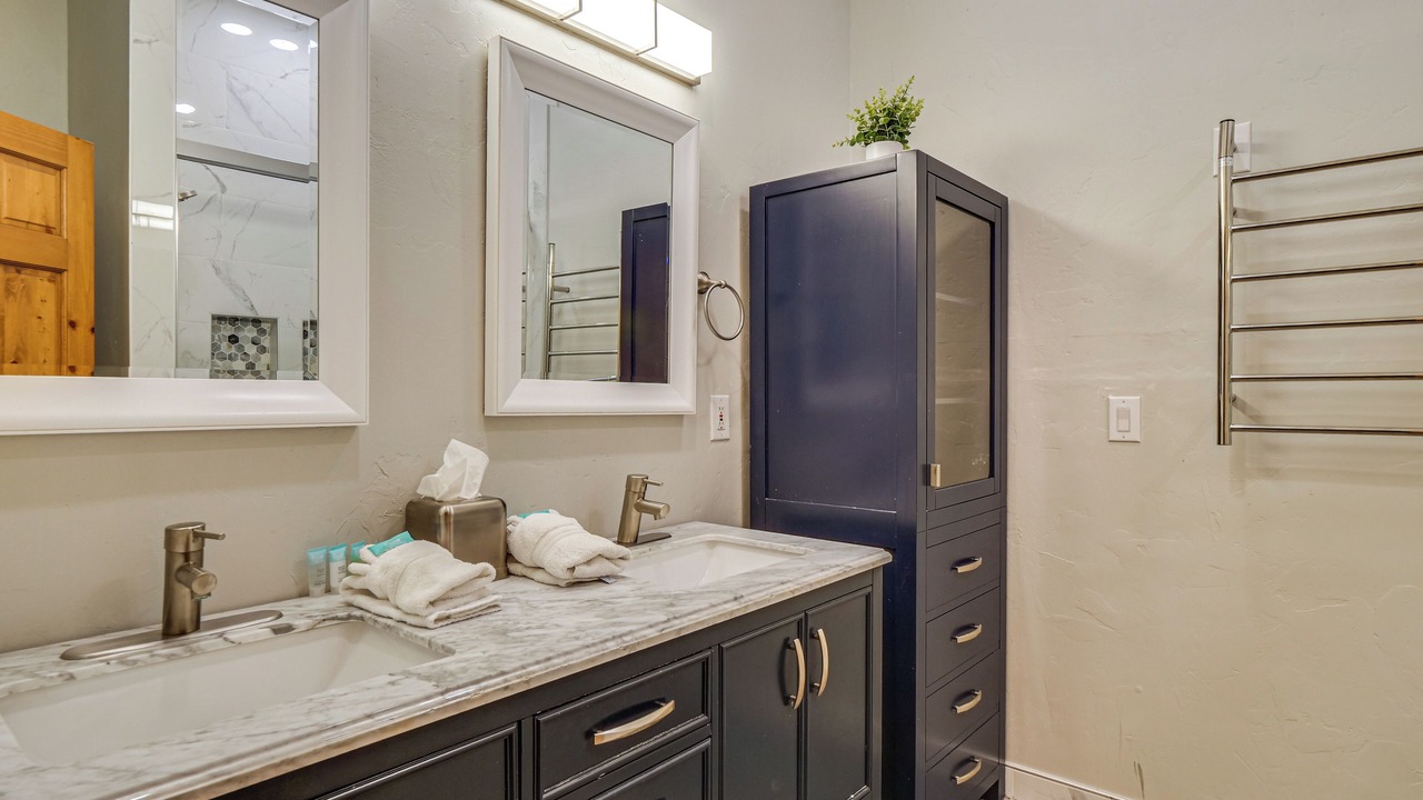 Photo of Bathroom in Breckenridge Heights