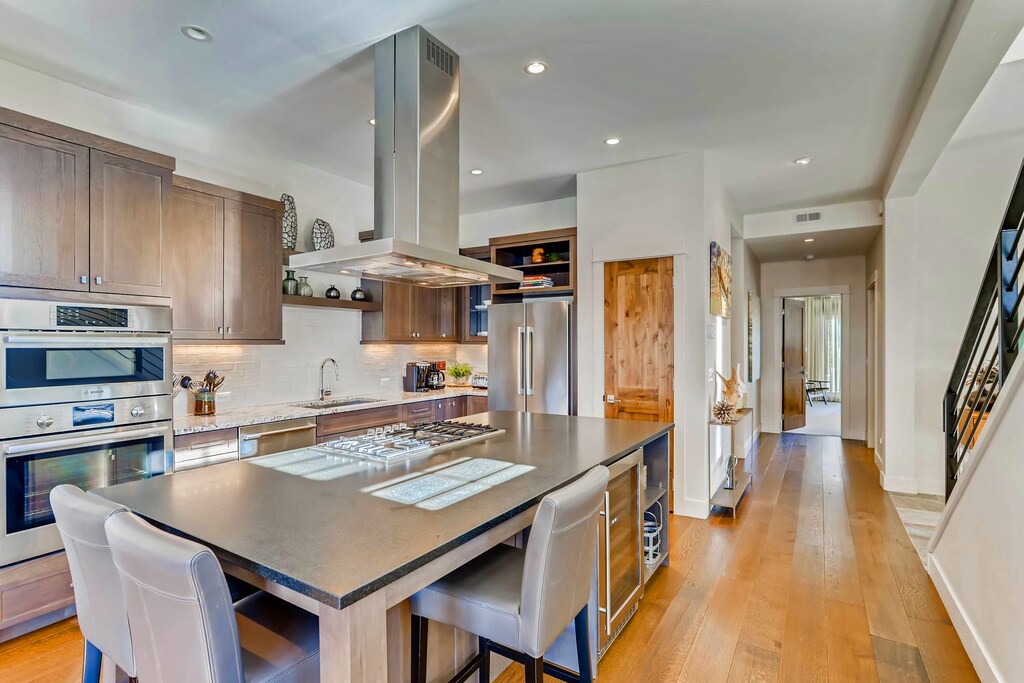 Photo of Kitchen in Fairmount On The River