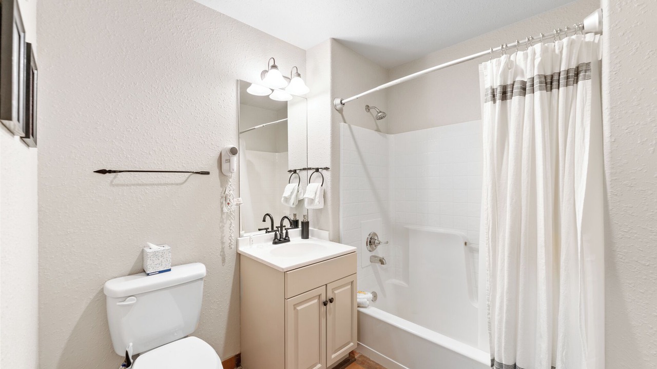 Photo of Bathroom in Mountain House
